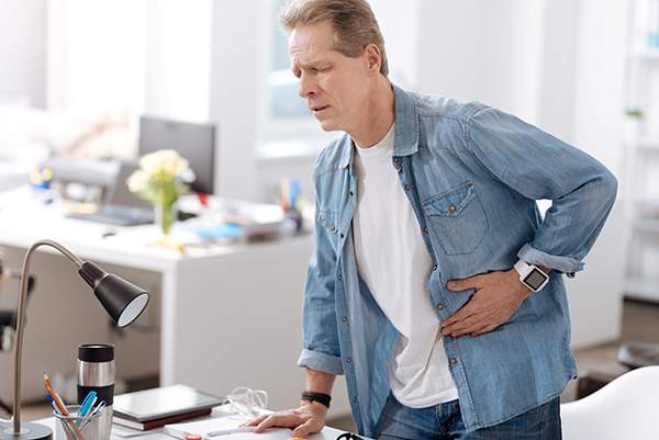 45-4_Case Report Diverticulitis.jpg